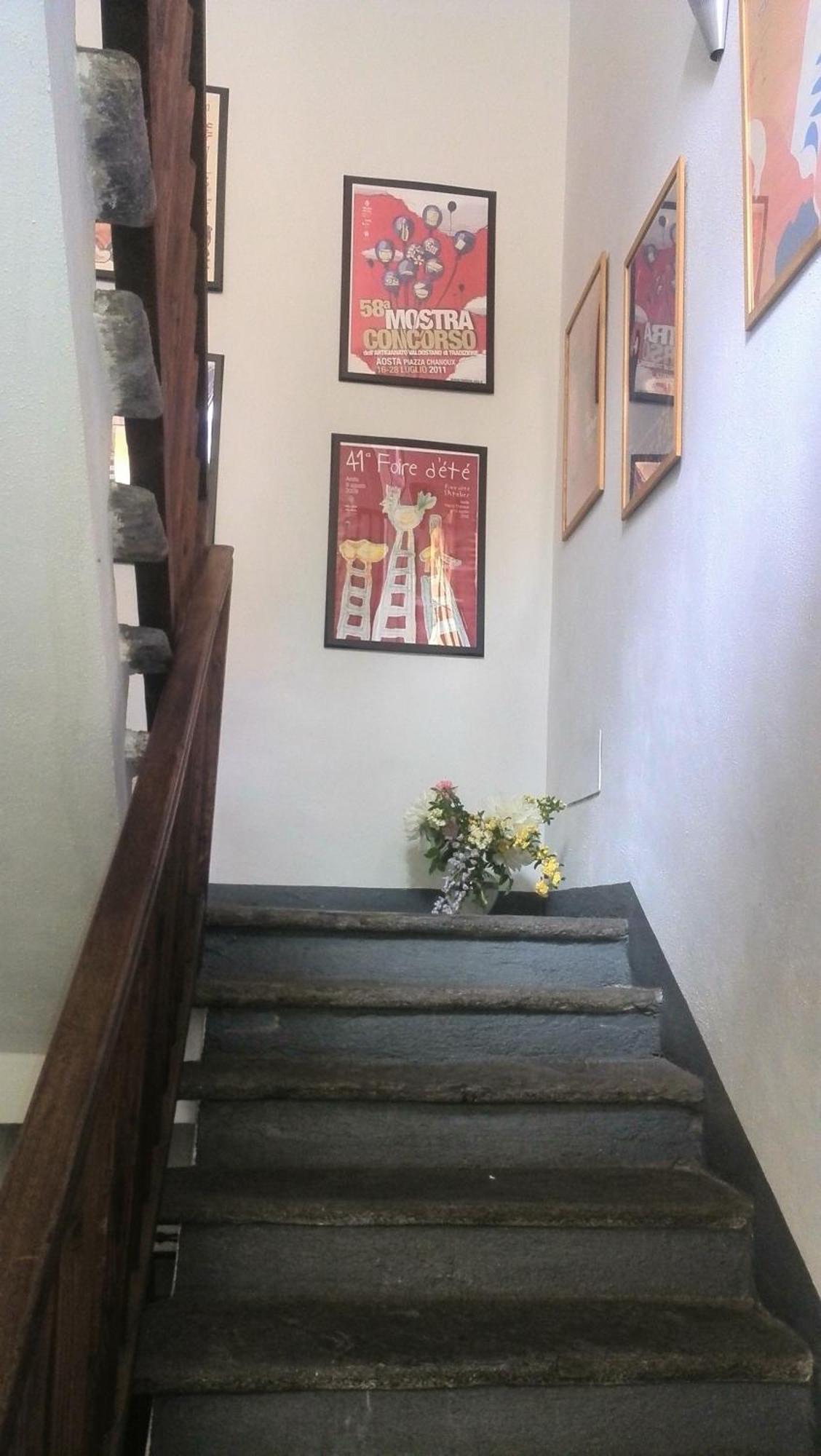 Casa De Giorgis Aparthotel Αόστα Εξωτερικό φωτογραφία