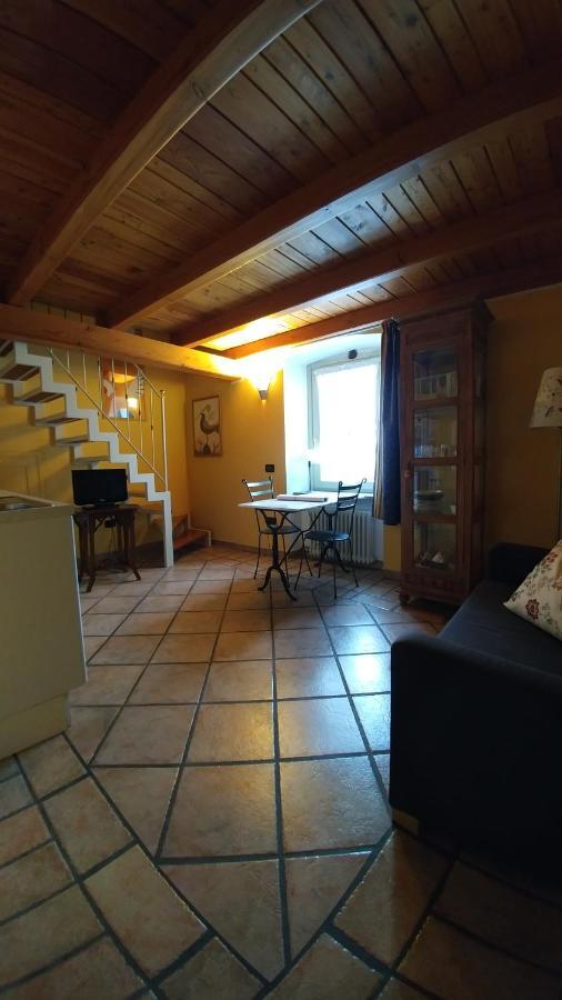 Casa De Giorgis Aparthotel Αόστα Εξωτερικό φωτογραφία